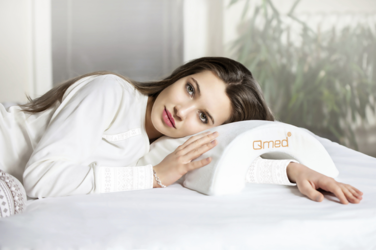 Ortopeediline padi ergonoomilse kujuga ARCH PILLOW QMED 3