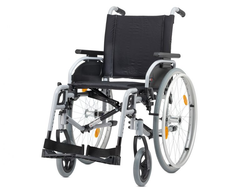 Легкая инвалидная коляска PYRO START PLUS